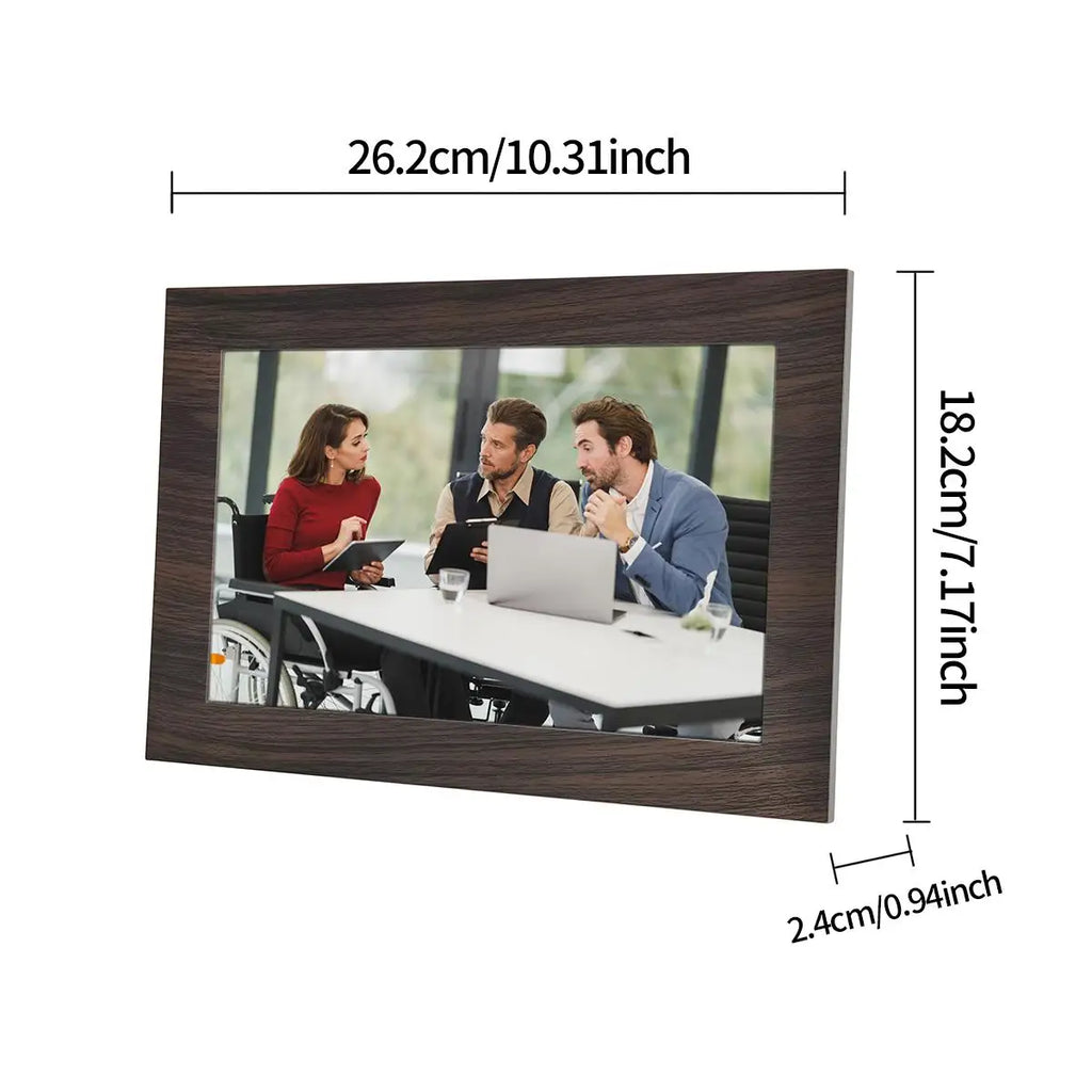 Wi-Fi digital photo frame — for your pet portraits